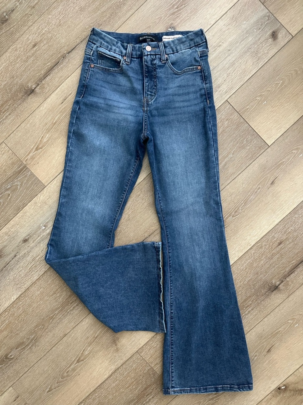 BCBG high rise curvy flare jeans 5/27